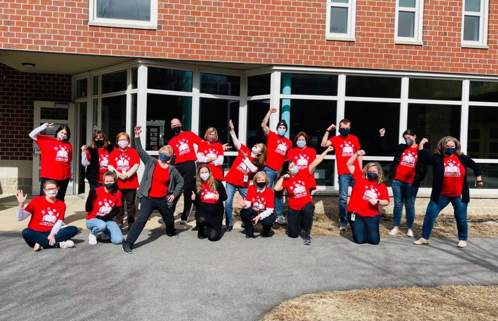 Andover Educators Show Solidarity with Unit Negotiation Teams